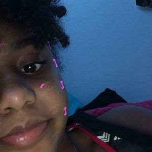 Meet your Posher, Dazani